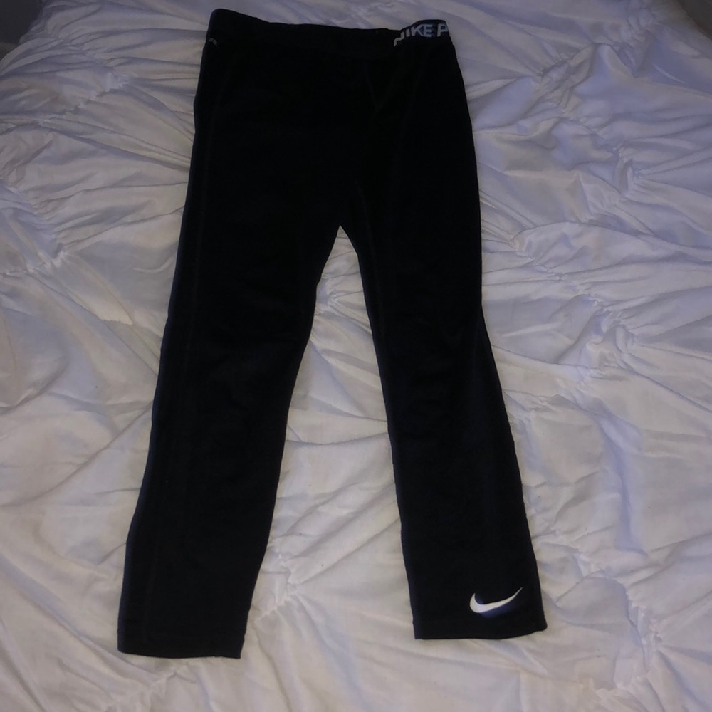 black nike leggings
